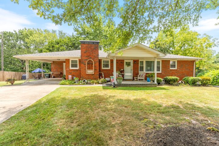 Property Photo: 2015 Highway 70 W TN 37055