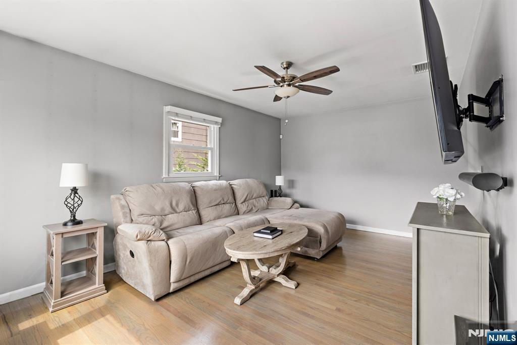 Property Photo: 1137 Stonewall Lane NJ 07094