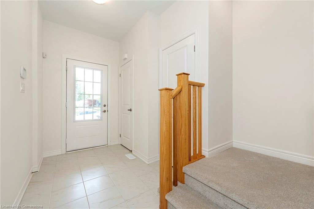 Property Photo: 18 Jellicoe Court ON L2G 1M2