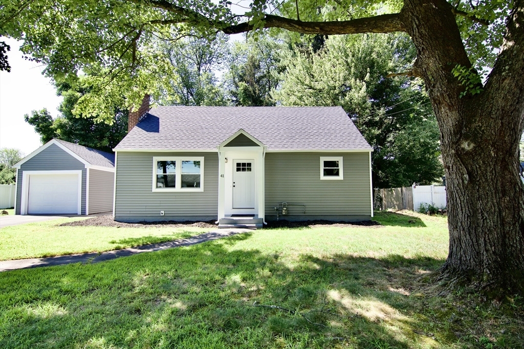 41 Channell Dr  Agawam MA 01001 photo