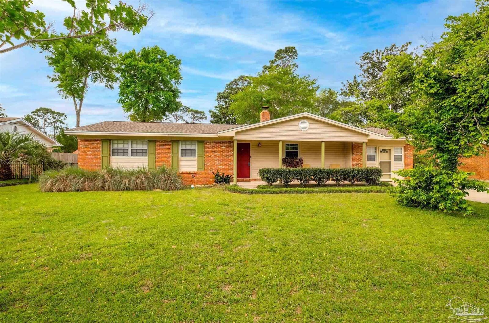 Property Photo: 4217 Rosebud Ct FL 32504