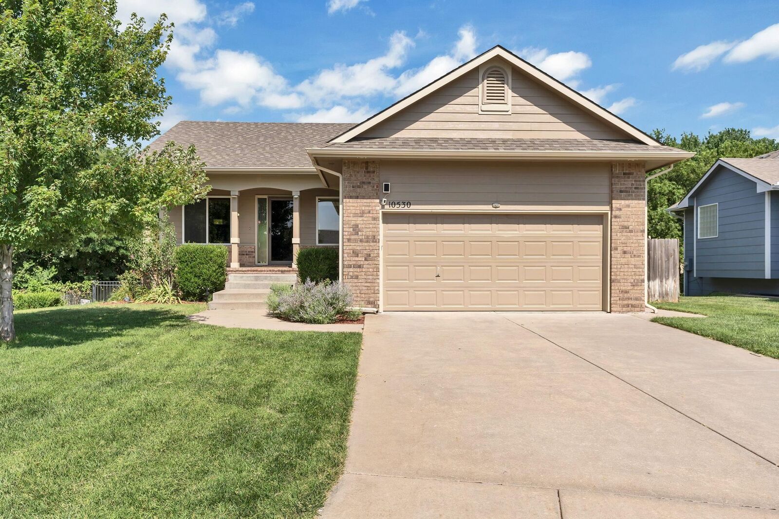 Property Photo:  10530 W Yosemite Ct  KS 67215-3014 