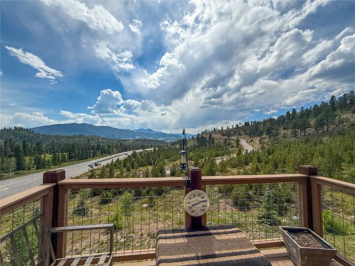 Property Photo:  167 Wayback Drive 167  CO 80435 