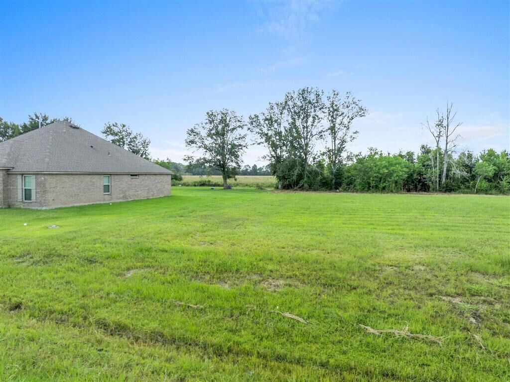 Property Photo: 8111 Kinslee Lane LA 70647