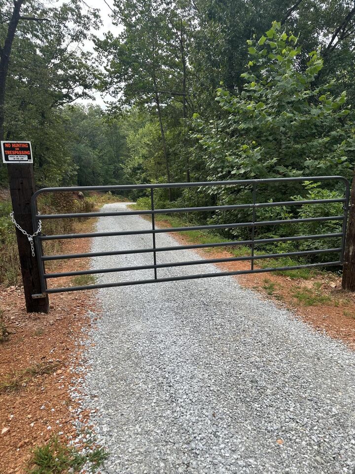 Property Photo:  2322 Spring Flood Road  MO 64843 