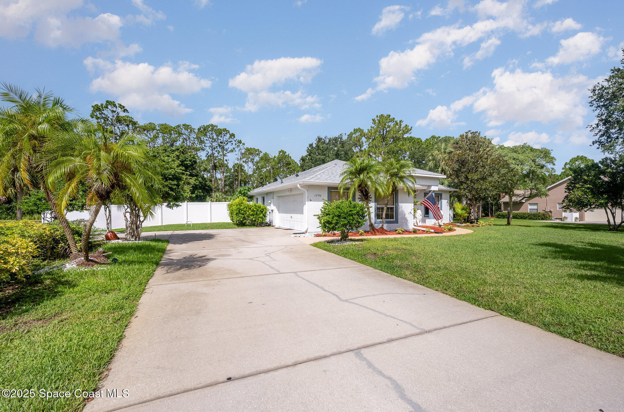Property Photo: 1770 Devonwood Court SE FL 32909