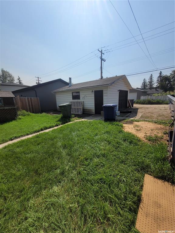 Property Photo: 1322 15th Street E SK S7N 0R9
