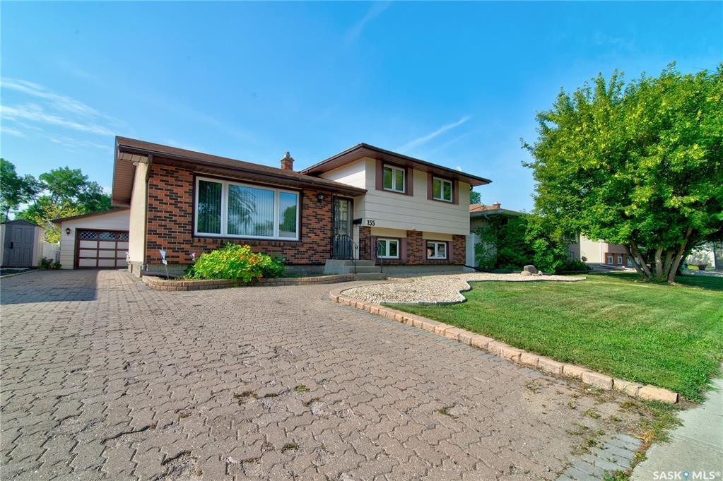 Property Photo: 155 Rodenbush Drive SK S4R 7X8