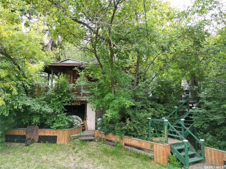 8591 Hunts Cove Crescent  Cochin SK S0M 0L0 photo