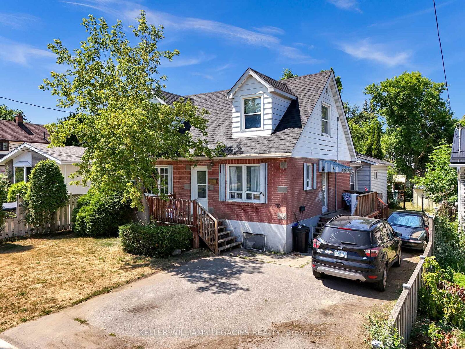 Property Photo: 710 Cameron Street ON K9J 3Z8