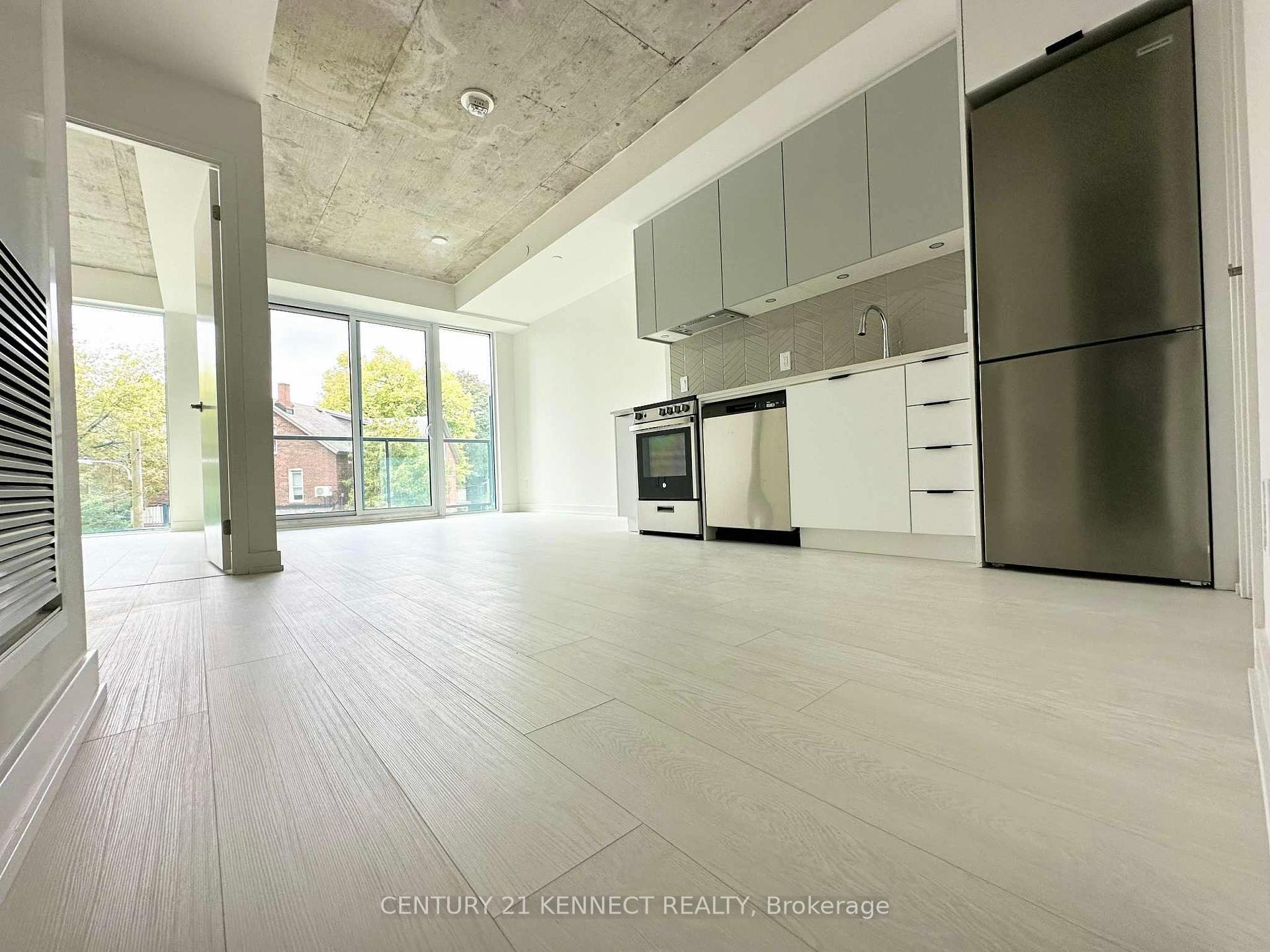 Property Photo:  57 Brock Avenue 212  ON M6K 0H3 