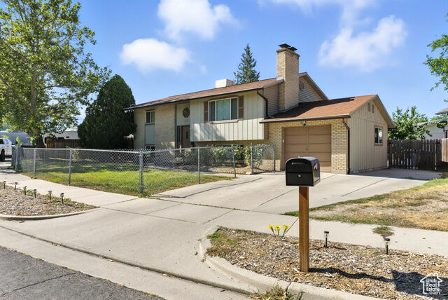 852 E Enchanted Dr  Midvale UT 84047 photo