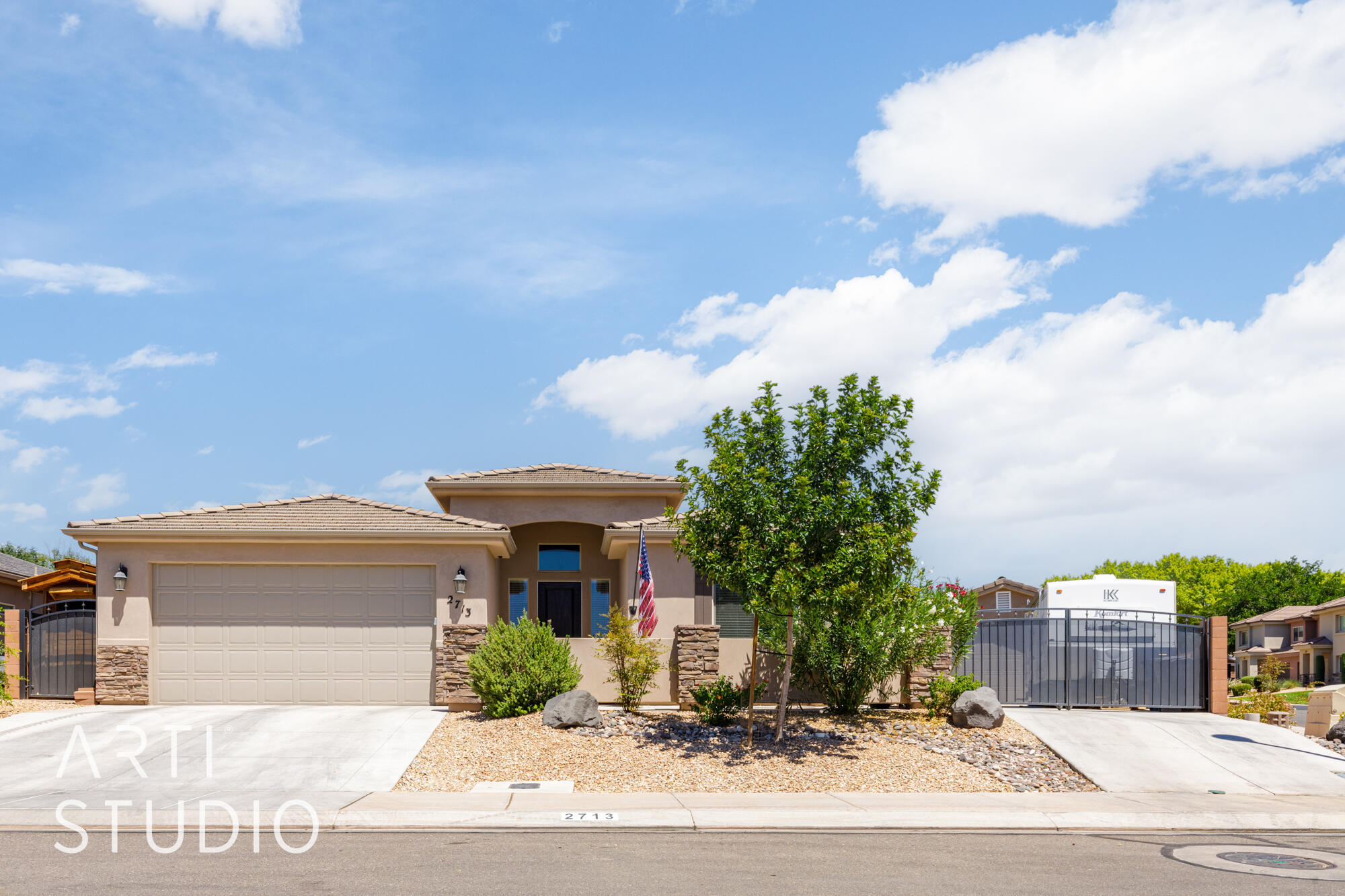 Property Photo: 2713 E 430 N UT 84790