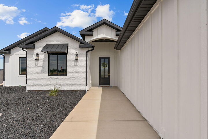 Property Photo: 3880 W 925 N UT 84721