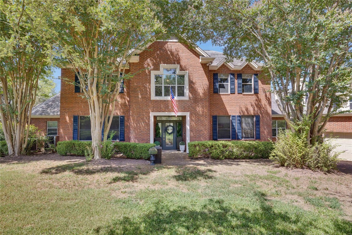 Property Photo: 512 Beardsley Lane TX 78746