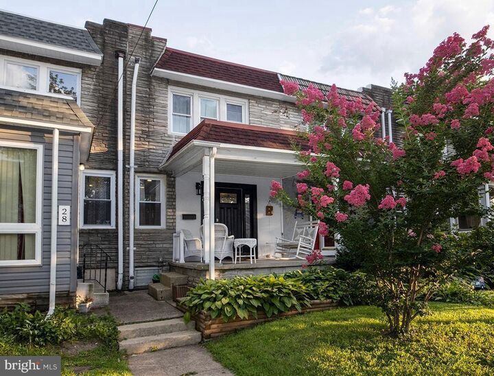 Property Photo:  26 Locust Street  NJ 08109 