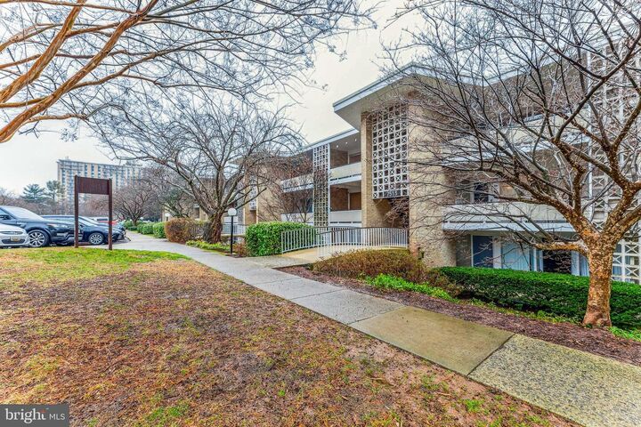 Property Photo:  7513 Spring Lake Drive D-2  MD 20817 