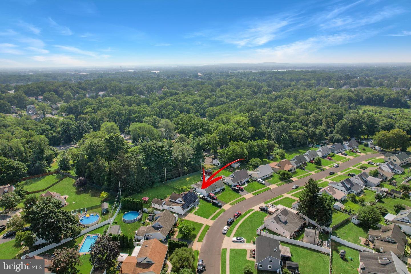 Property Photo:  120 Vermont Lane  PA 19054 