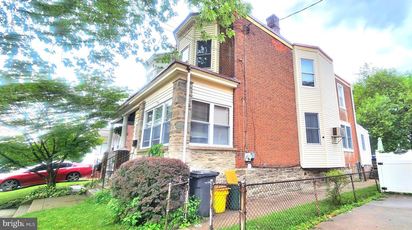7317 Bingham Street  Philadelphia PA 19111 photo