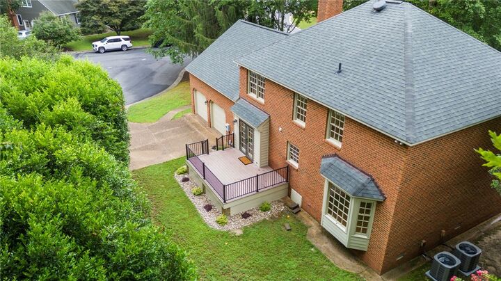 Property Photo: 206 Lewis Robert Lane VA 23185