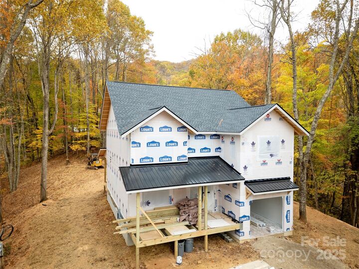 Property Photo: 1351 Old Country Road NC 28786