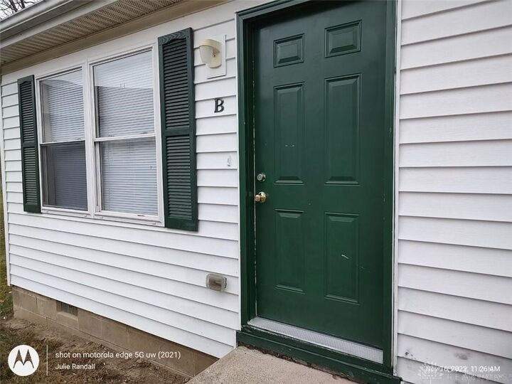 649 Rombach Avenue B  Wilmington OH 45177 photo