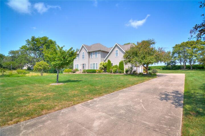 Property Photo: 8590 Hickory Hills Drive IL 62501