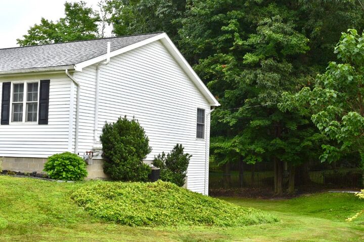 Property Photo: 2665 E 33rd Street PA 16510