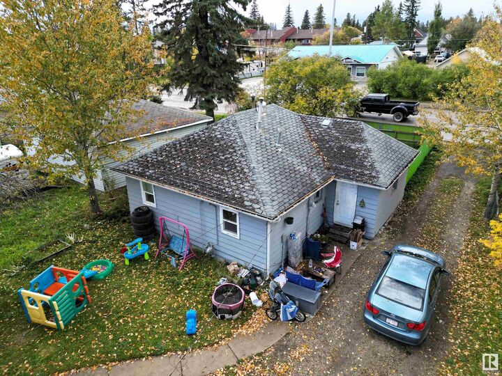 Property Photo:  4619 4 Avenue  AB T7E 1T8 