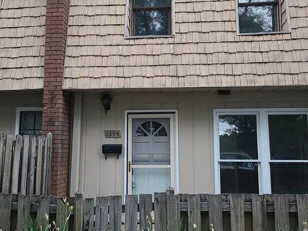 Property Photo:  1394 Wood Circle S  GA 30260