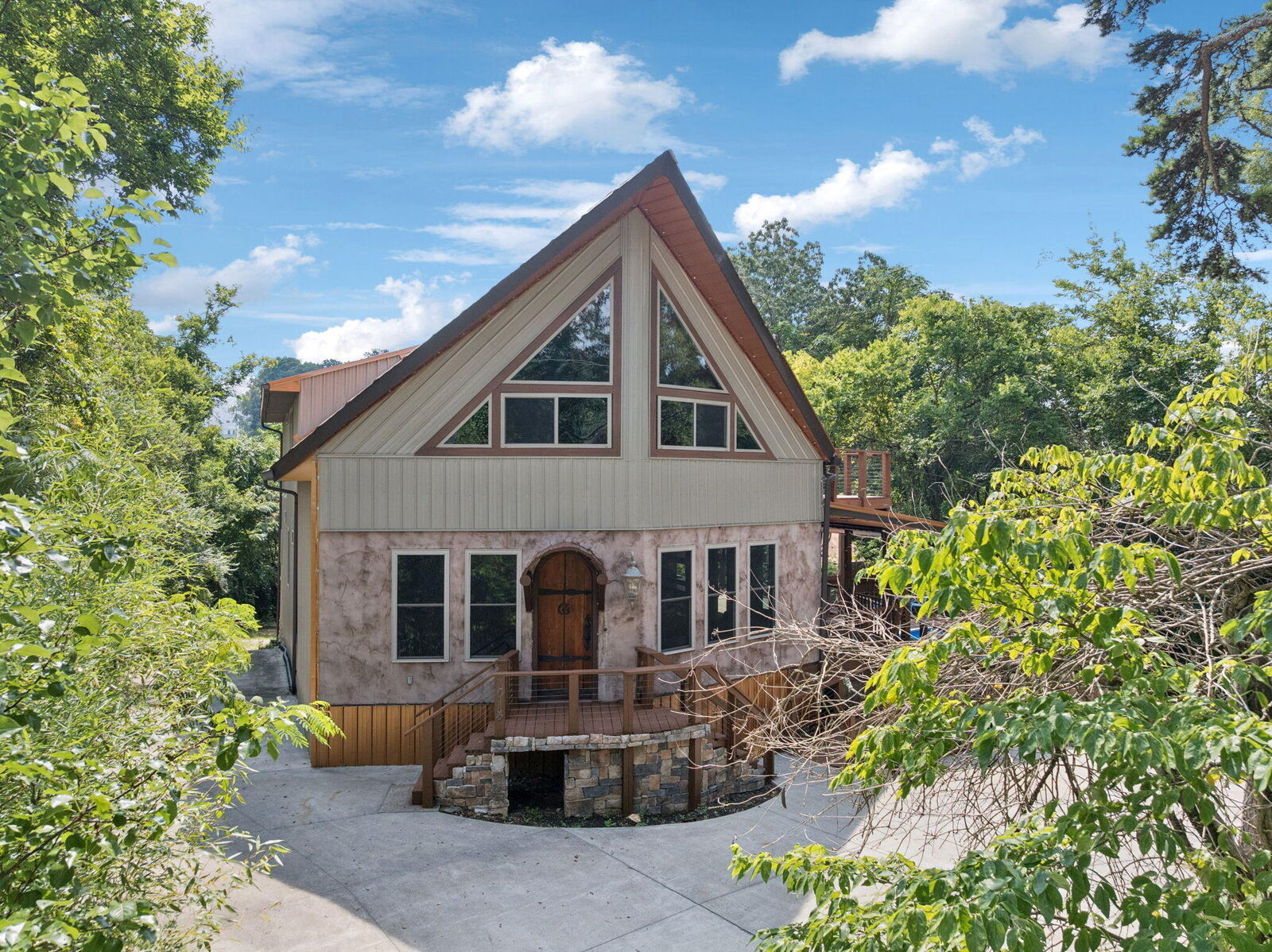 Property Photo: 1014 Meroney Street TN 37405