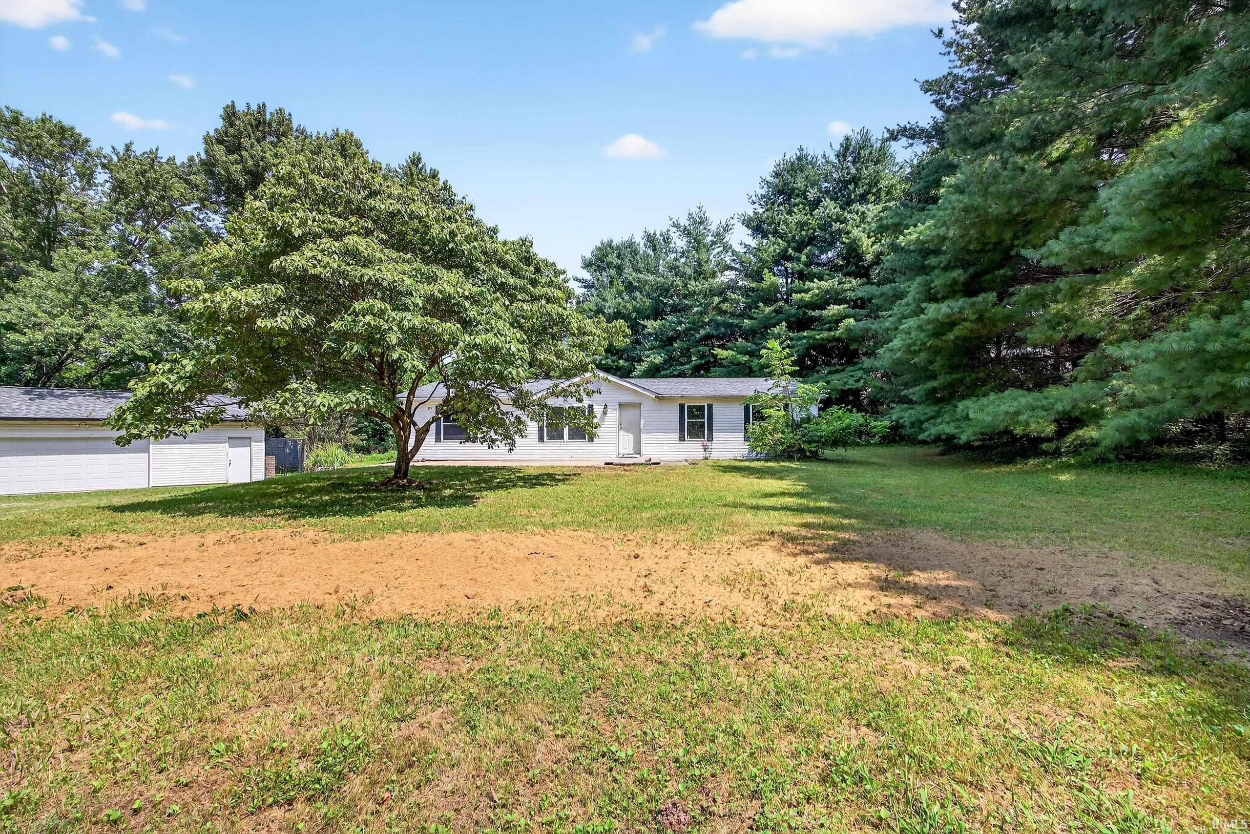 Property Photo: 1005 E Marie Lane IN 47401-9684