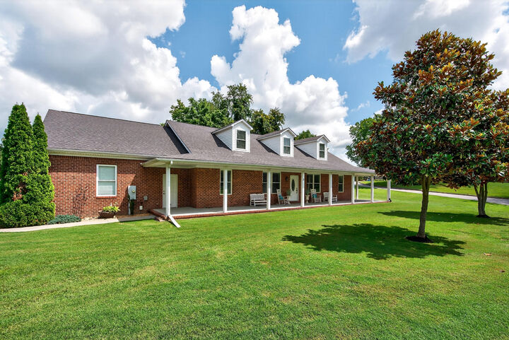 Property Photo:  3 Whalen Place  KY 40475 