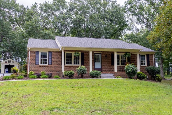 14611 Leesville Road  Evington VA 24550 photo