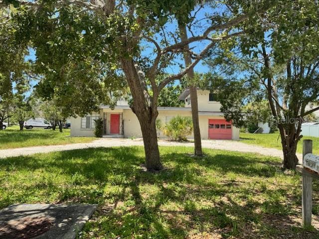 Property Photo: 201 Park Boulevard N FL 34285