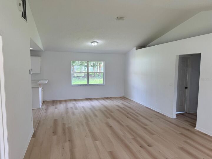 Property Photo: 6 Prince Manfred Place FL 32164