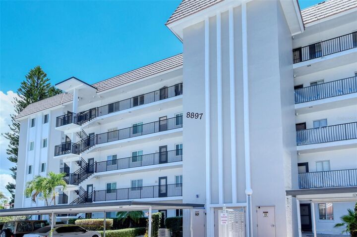8897 Midnight Pass Road 105  Sarasota FL 34242 photo