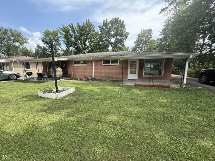 Property Photo:  2429 E Wade Street  IN 46203 