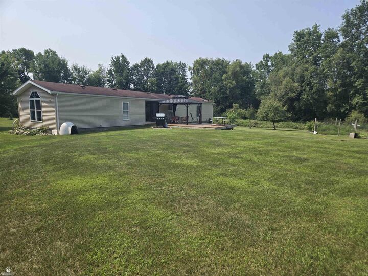 Property Photo: 530 Townhall Road MI 48454
