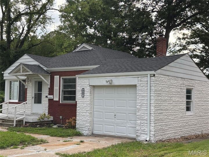 Property Photo: 4607 Fletcher Street MO 63121