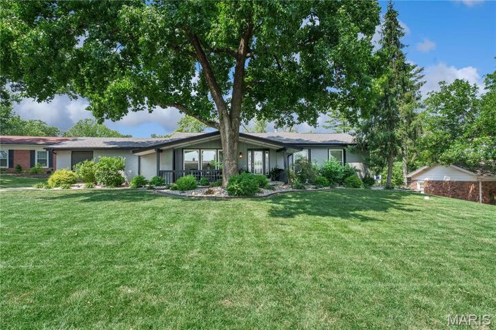 Property Photo:  335 Greenbriar Lane  MO 63011 