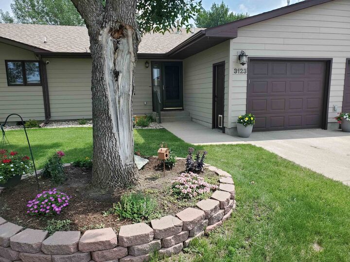 Property Photo:  3123 7th St SW  ND 58701 