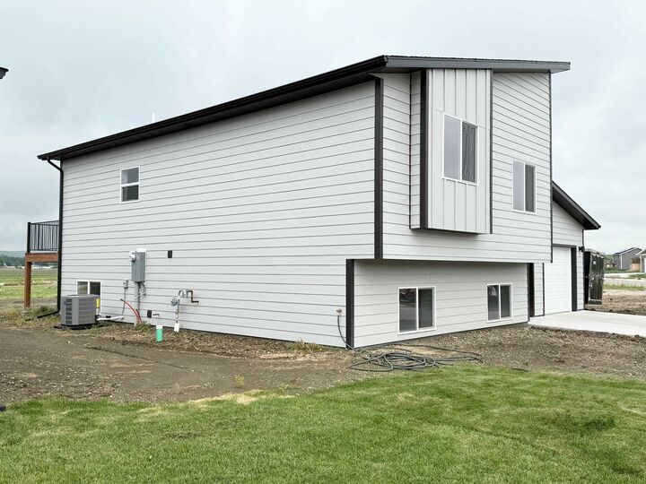 Property Photo:  901 Bennington Drive  SD 57719 