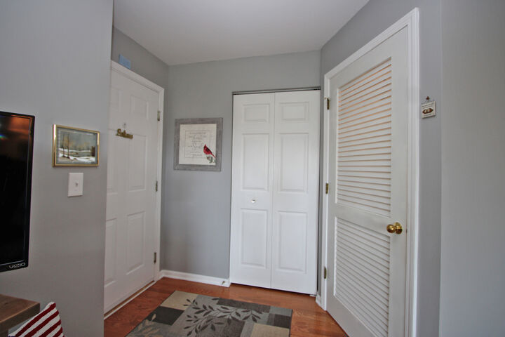 Property Photo: 230 Brett Circle A IL 60084