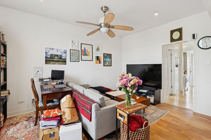 Property Photo:  1532 N Greenview Avenue  IL 60642 