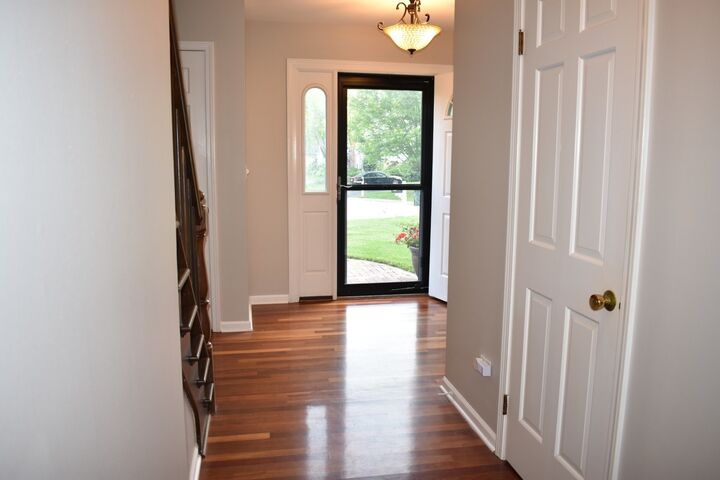 Property Photo: 175 Hilltop Avenue IL 60010
