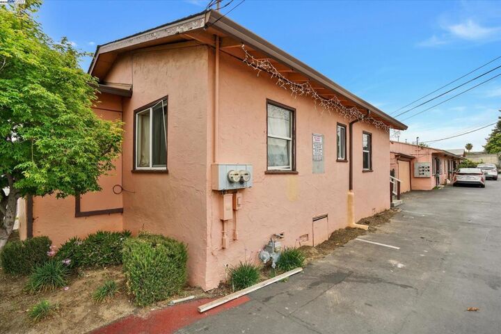 Property Photo: 21806 Meekland Ave CA 94541
