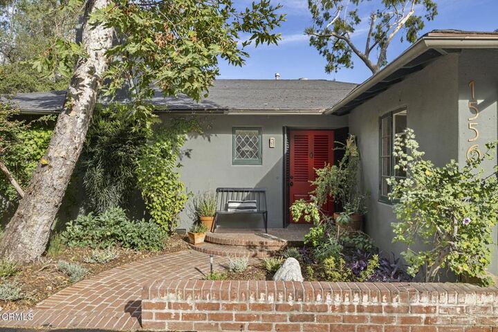 Property Photo:  1556 Scenic Drive  CA 91103 