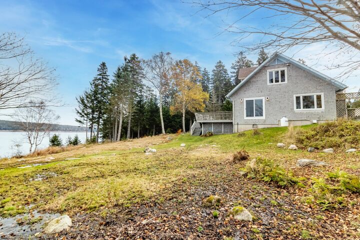 Property Photo:  41 Leighton Circle  ME 04680 