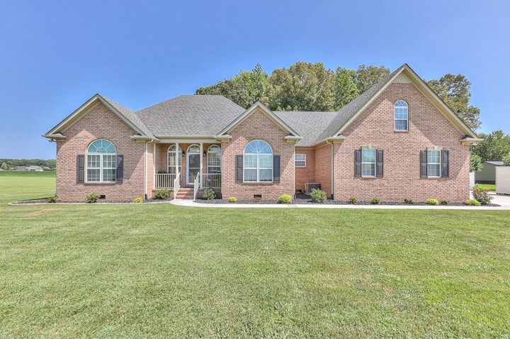 Property Photo: 80 Little Oak Dr TN 37355